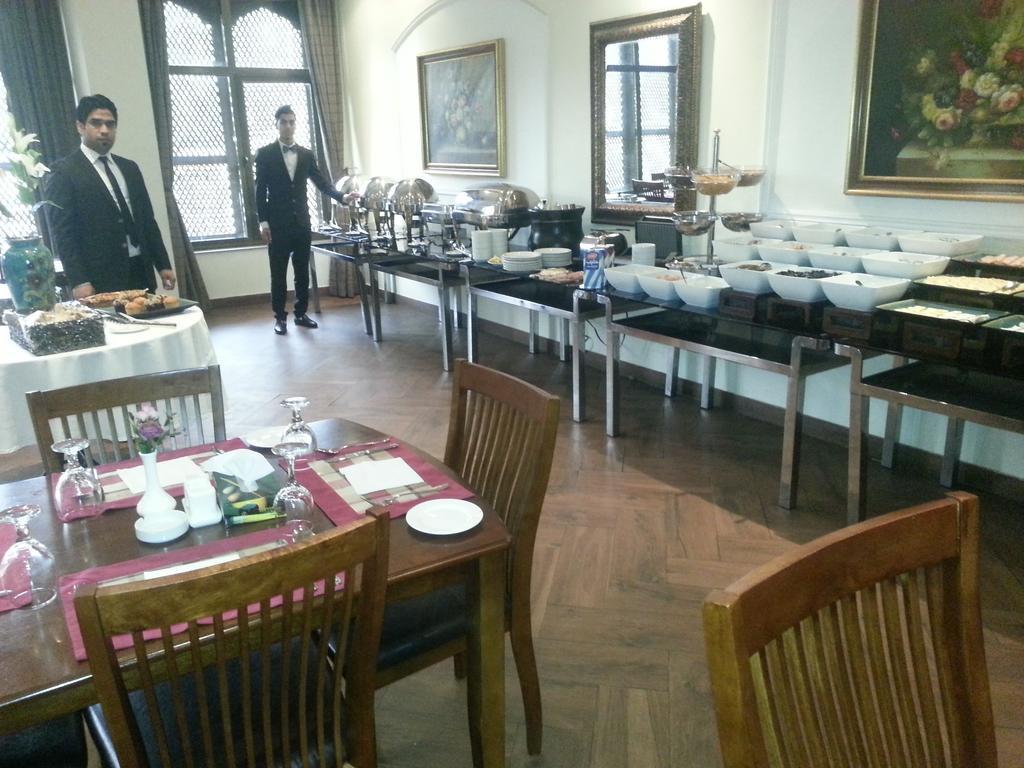 Shanasheel Palace Hotel 巴格达 外观 照片