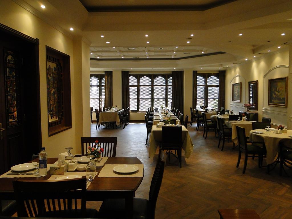 Shanasheel Palace Hotel 巴格达 外观 照片